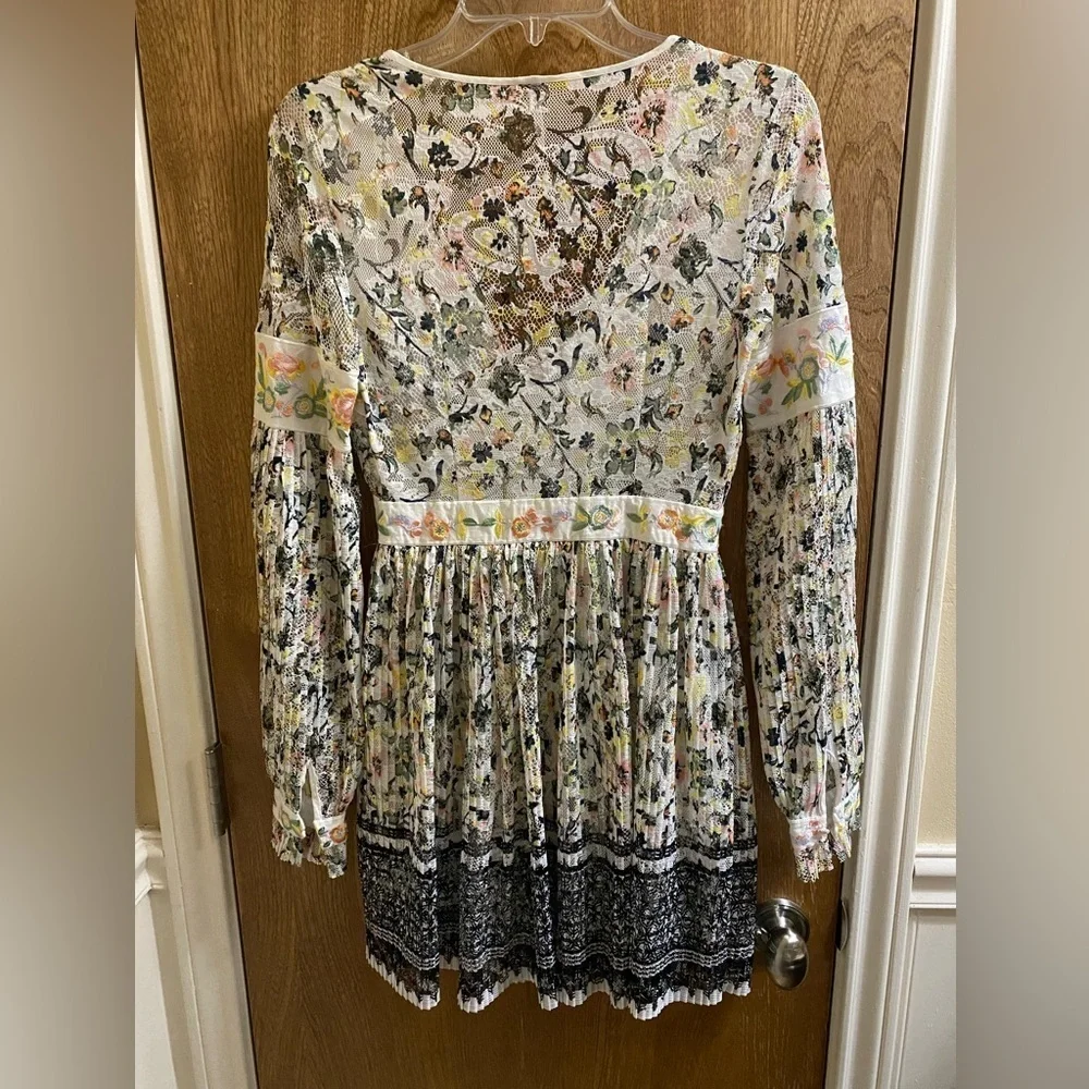 FREE PEOPLE Cherry Blossom Mini Dress in Ivory Multicolor Embroidered Mesh Sz 0
